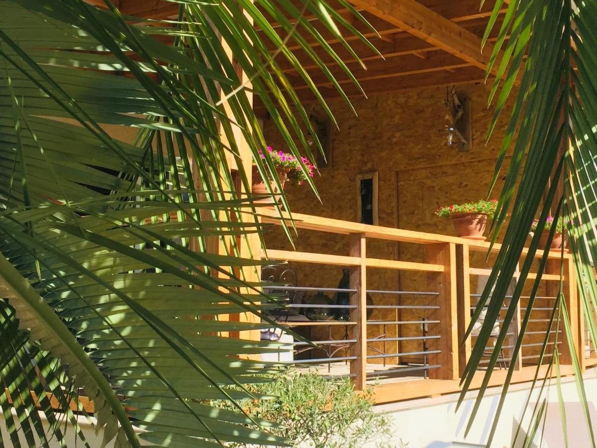 Le Clos Des Vignes Junas Exterior foto